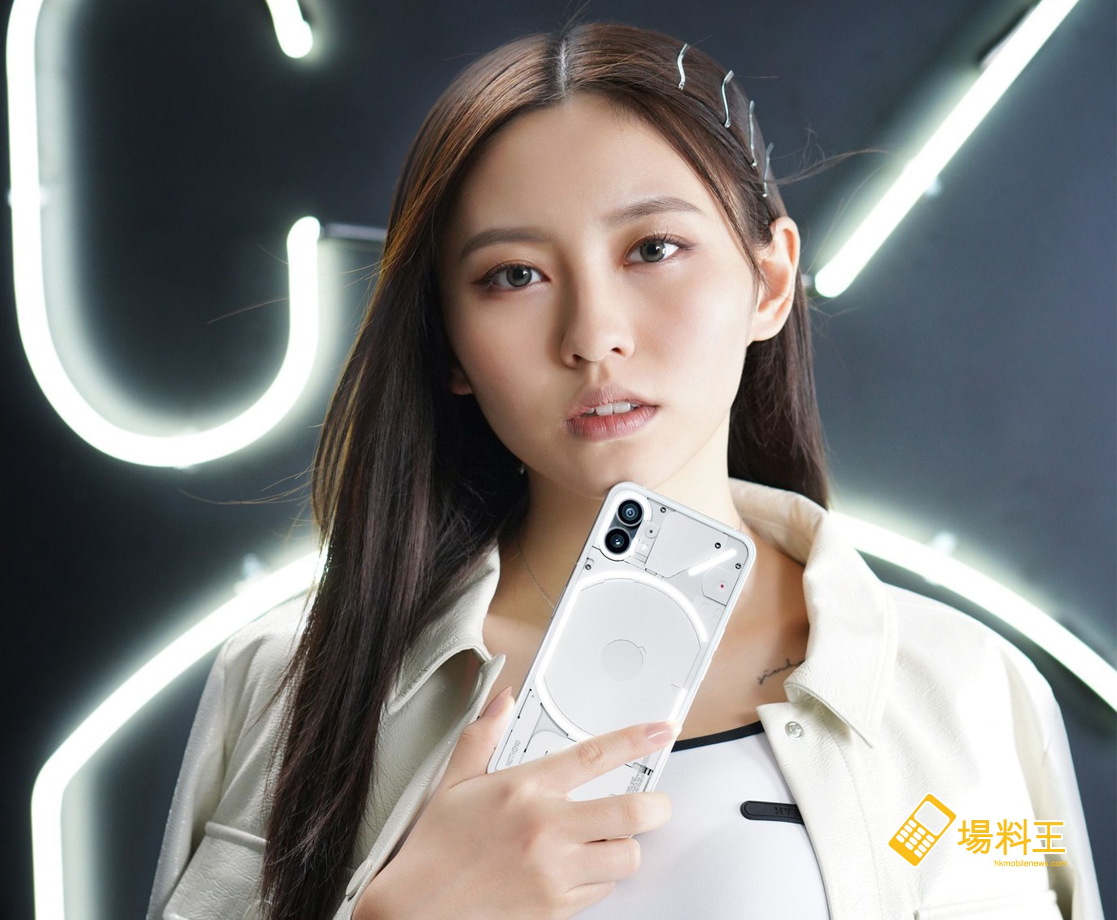 Nothing Phone (1)：消費券優惠送 45W 快速充電器